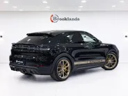 Porsche Cayenne Turbo GT III Рестайлинг, 2025 — экстерьер, фото 4