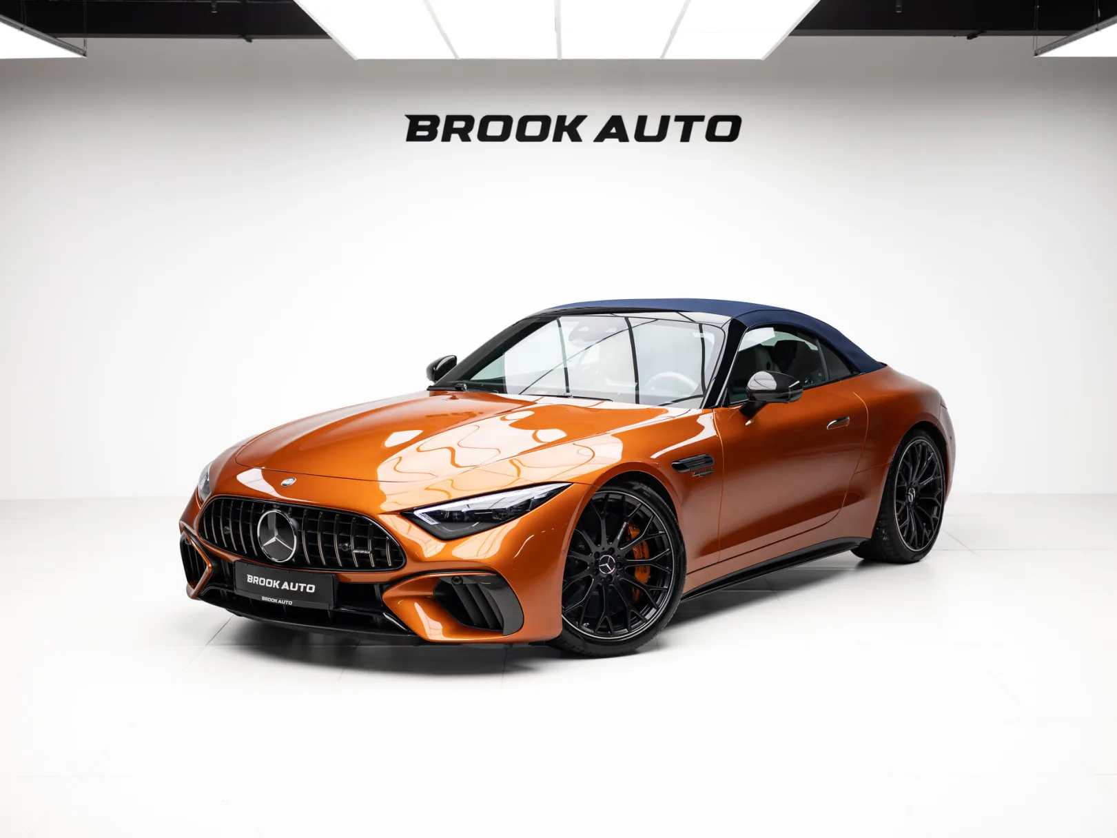 Mercedes-Benz SL-Класс AMG SL 63 S E Performance IV (R232), 2024 — экстерьер, фото 2