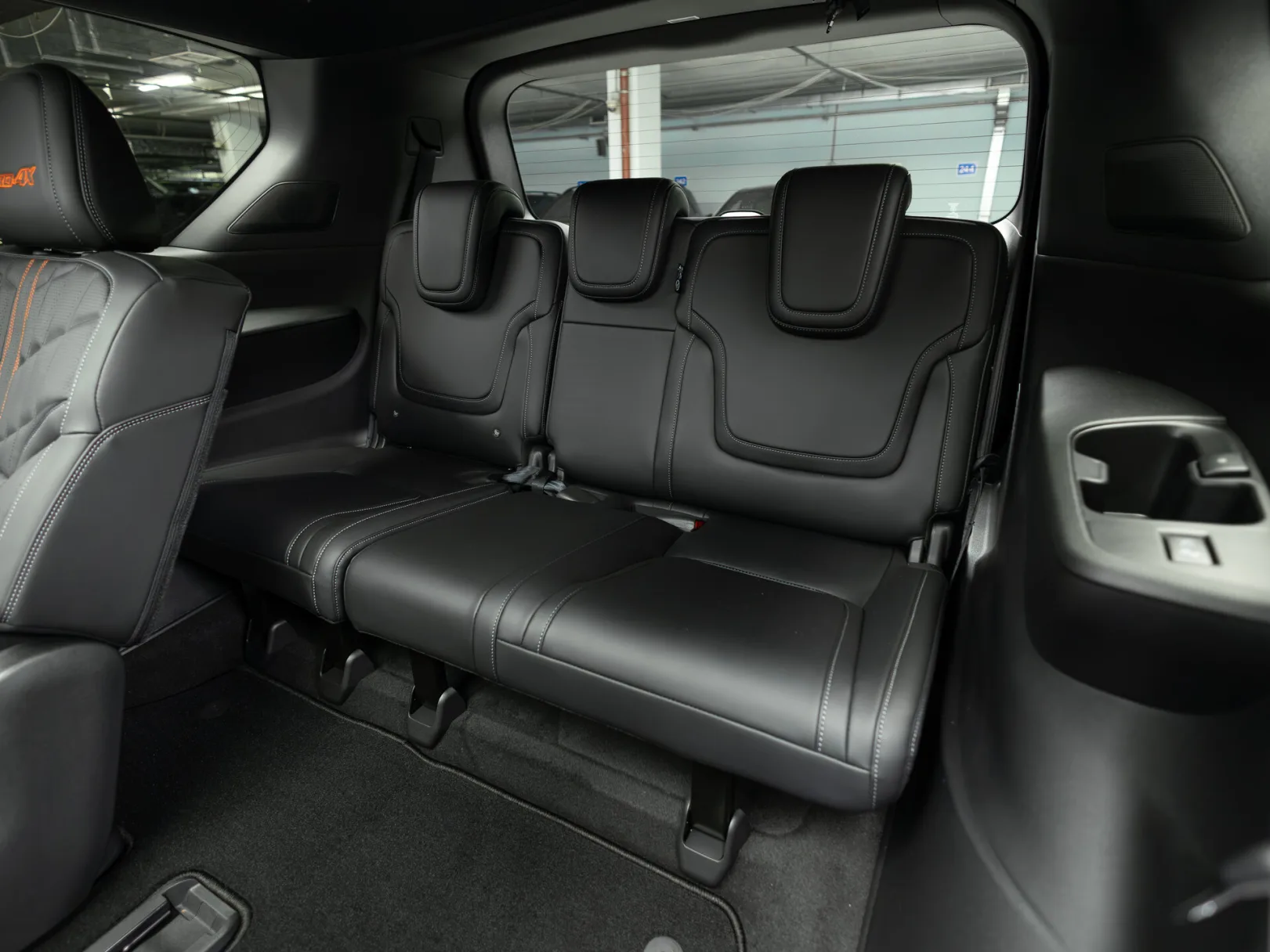 Nissan Armada Pro-4X III, 2025 — экстерьер, фото 31