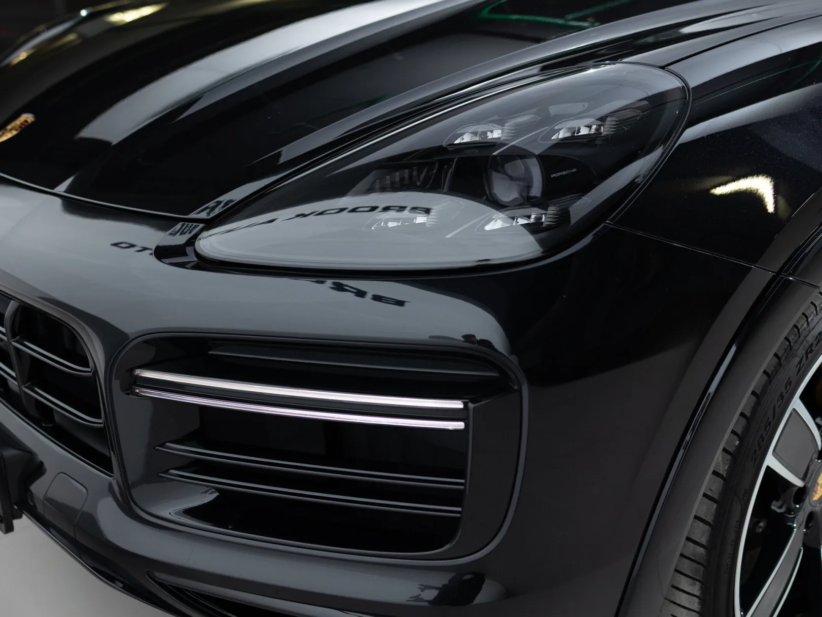 Porsche Cayenne Turbo Coupé III, 2019 — экстерьер, фото 37