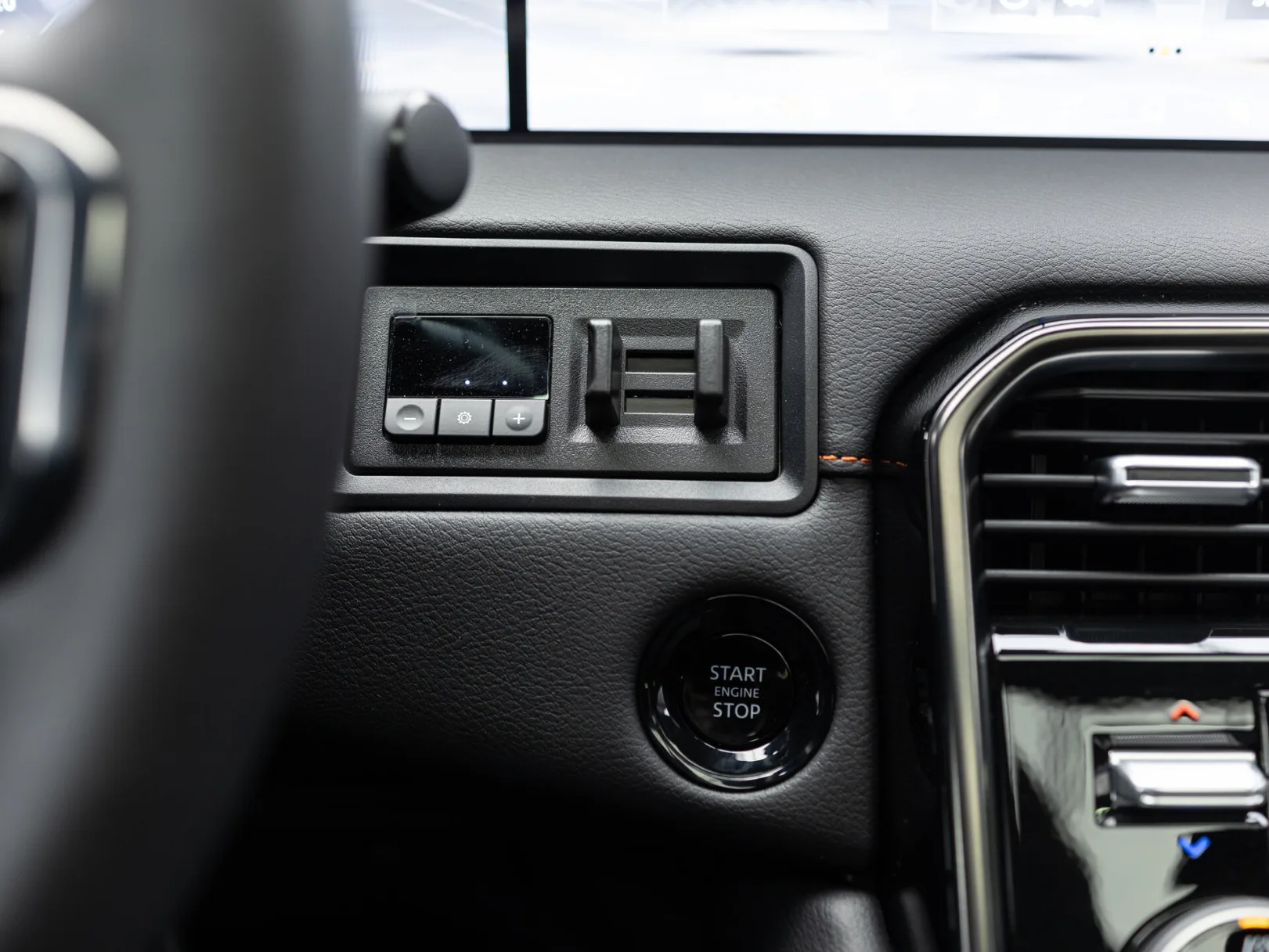 Nissan Armada Pro-4X III, 2025 — экстерьер, фото 19