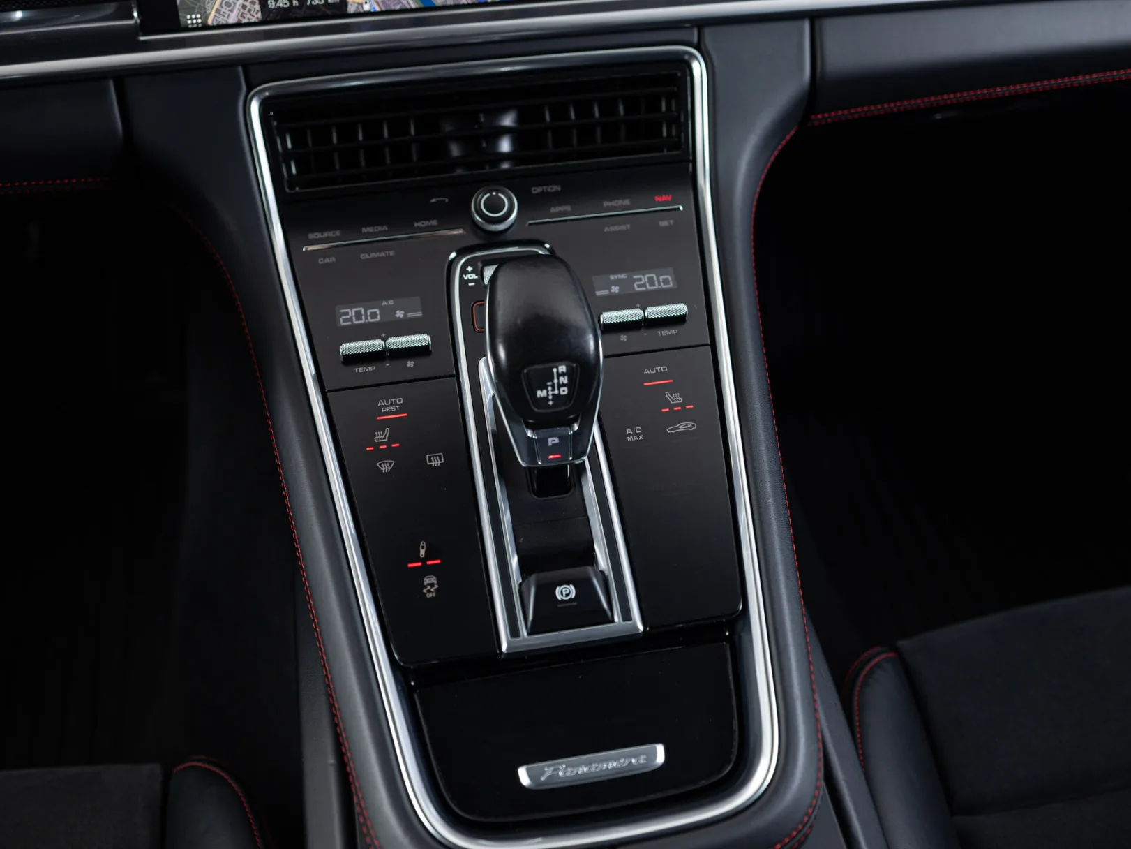 Porsche Panamera GTS II, 2019 — экстерьер, фото 21