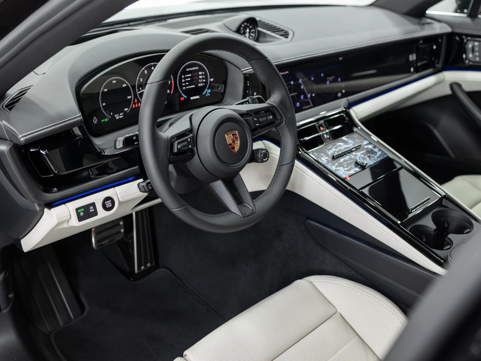 Porsche Panamera 4 III, 2026 — экстерьер, фото 10