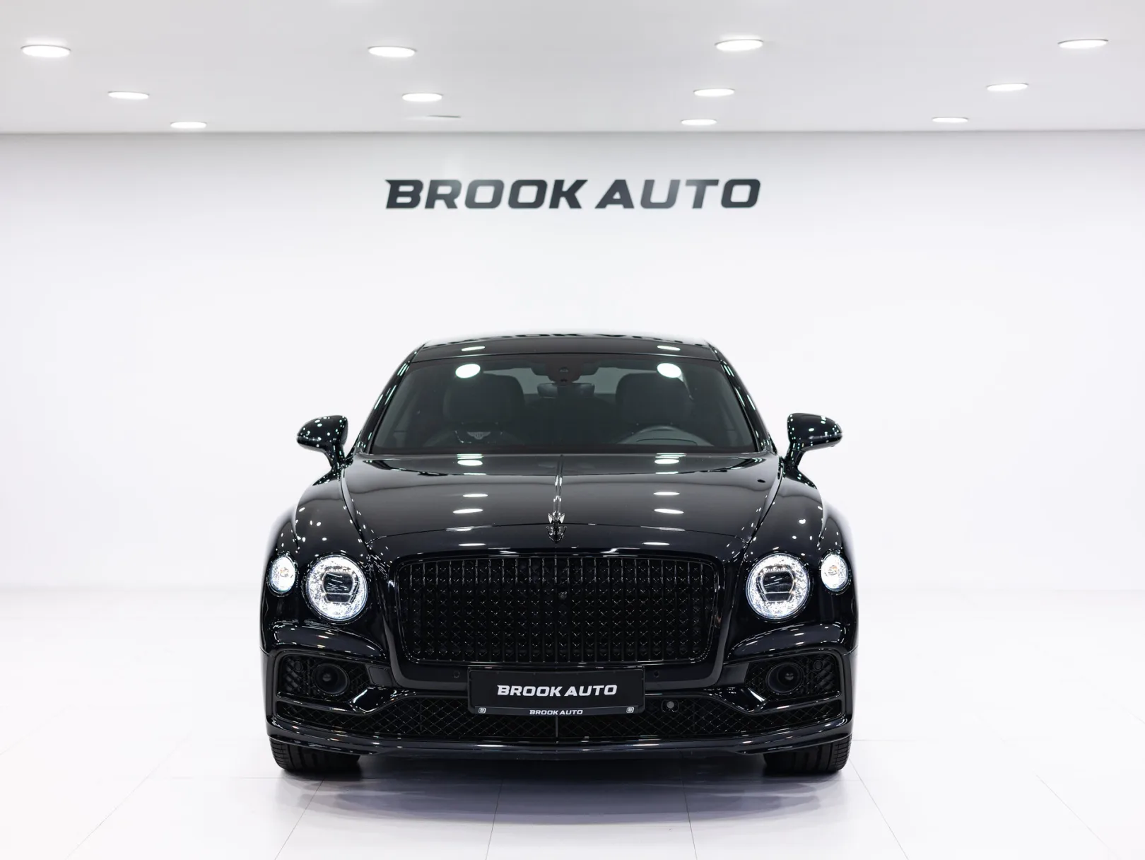 Bentley Flying Spur Individual III, 2021 — экстерьер, фото 2