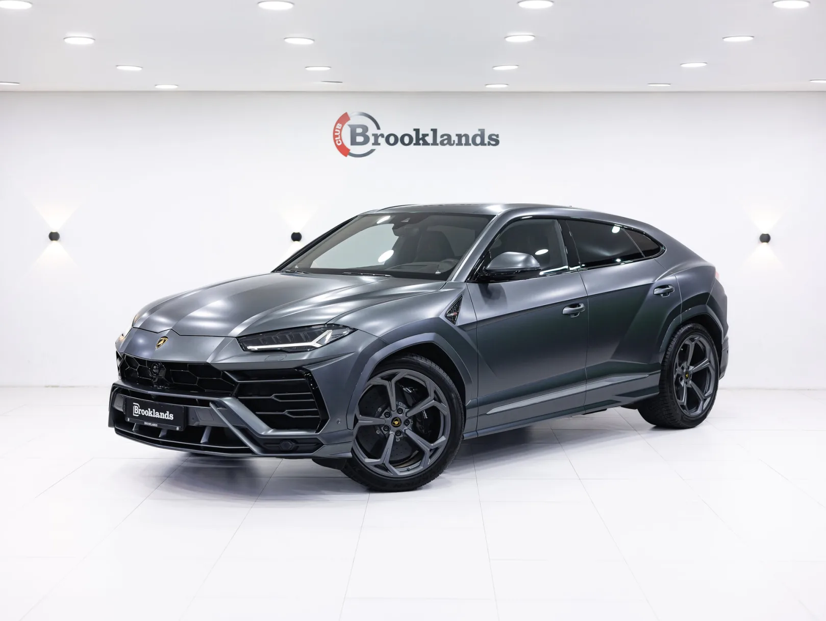 Lamborghini Urus Individual I, 2019 — экстерьер, фото 1