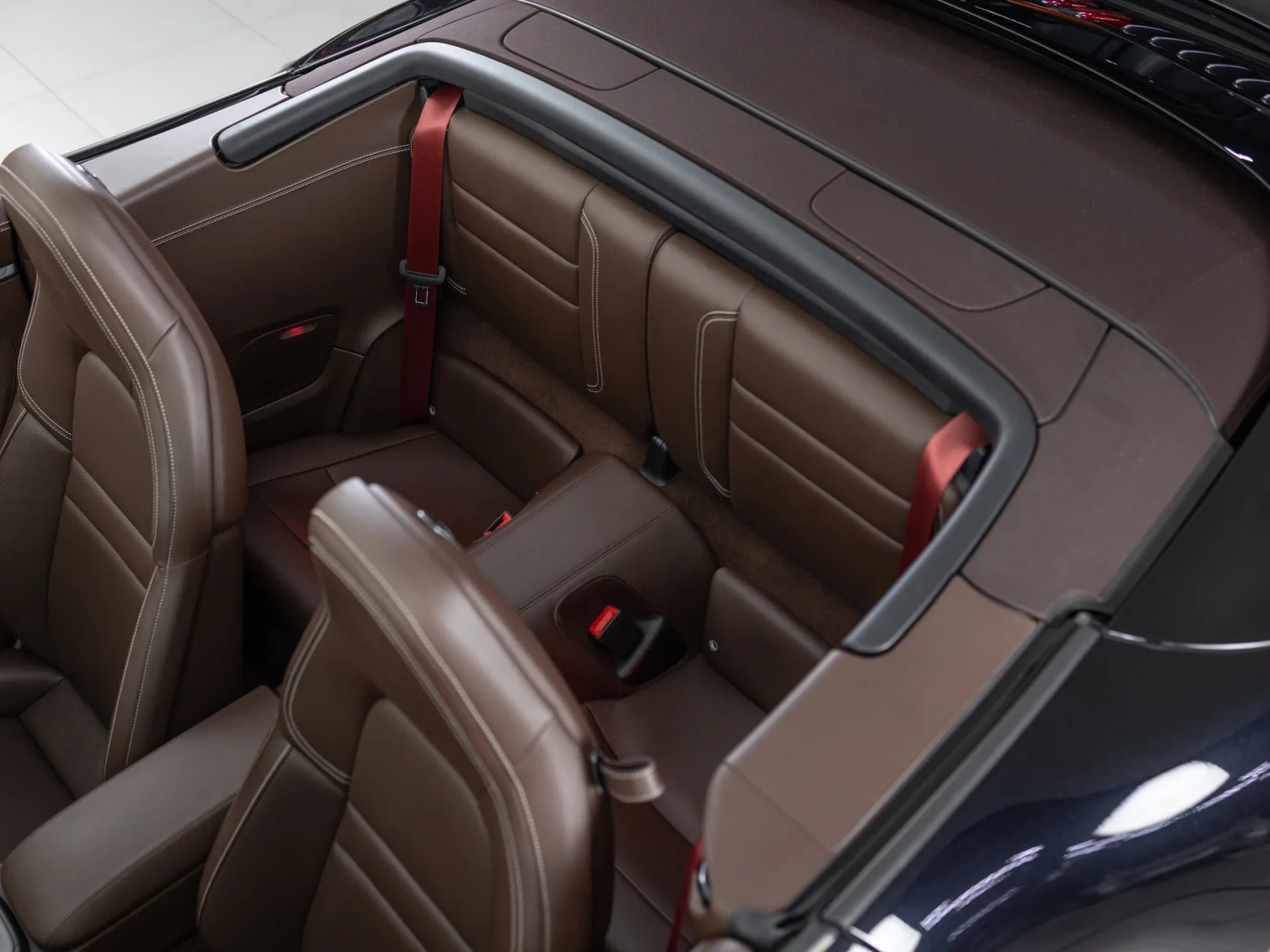 Porsche 911 Carrera 4S VIII (992), 2020 — экстерьер, фото 35