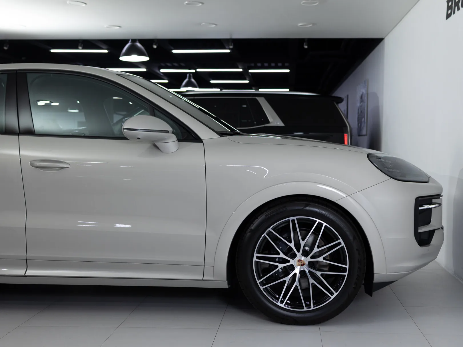 Porsche Cayenne Coupé III Рестайлинг, 2025 — экстерьер, фото 30