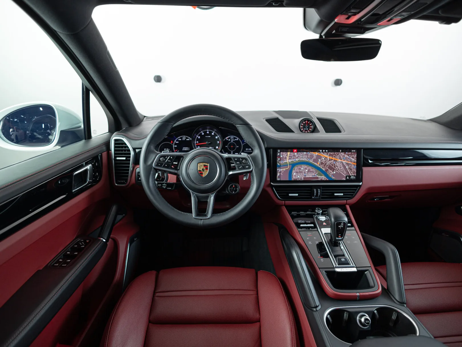 Porsche Cayenne Coupé III, 2020 — экстерьер, фото 13