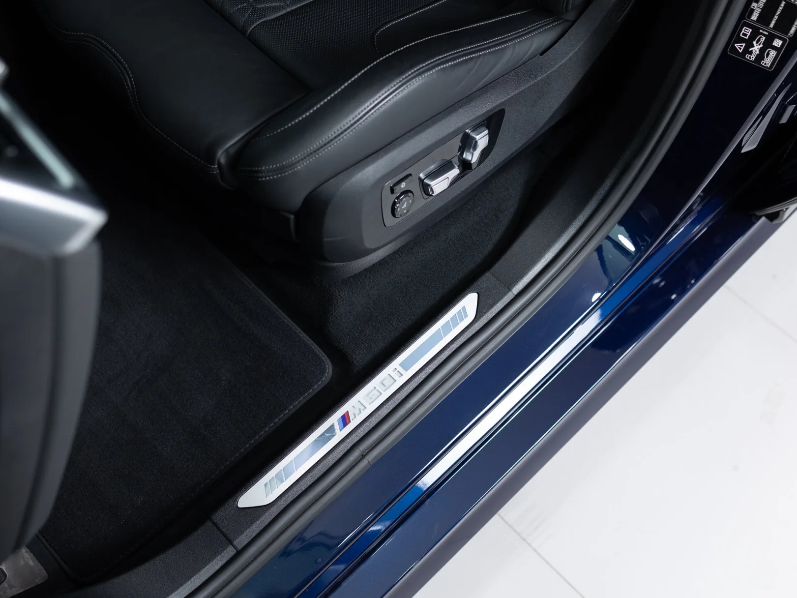 BMW X7 M60i xDrive Sport Pro I (G07) Рестайлинг, 2023 — экстерьер, фото 11