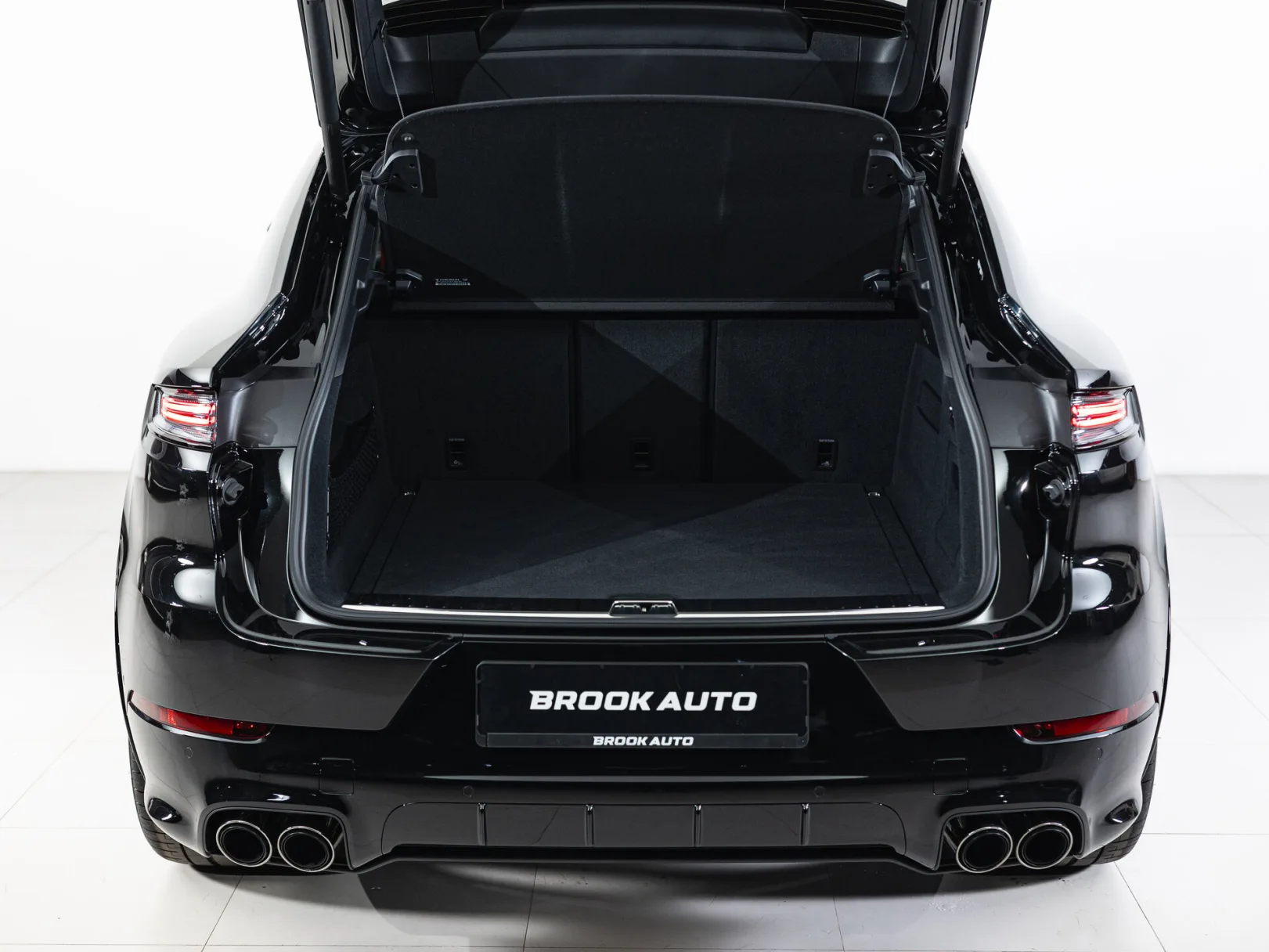 Porsche Cayenne GTS Coupé III Рестайлинг, 2026 — экстерьер, фото 34