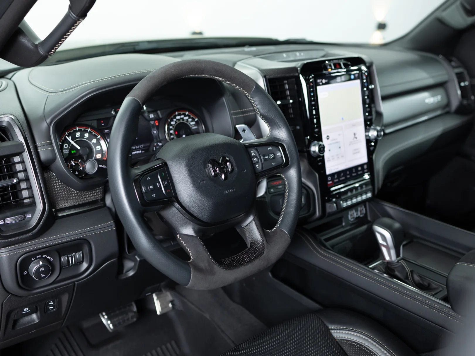 Ram 1500 TRX V, 2022 — экстерьер, фото 9