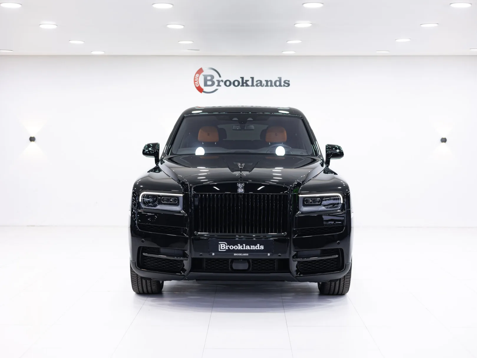 Rolls-Royce Cullinan Individual I (Series I), 2023 — экстерьер, фото 2