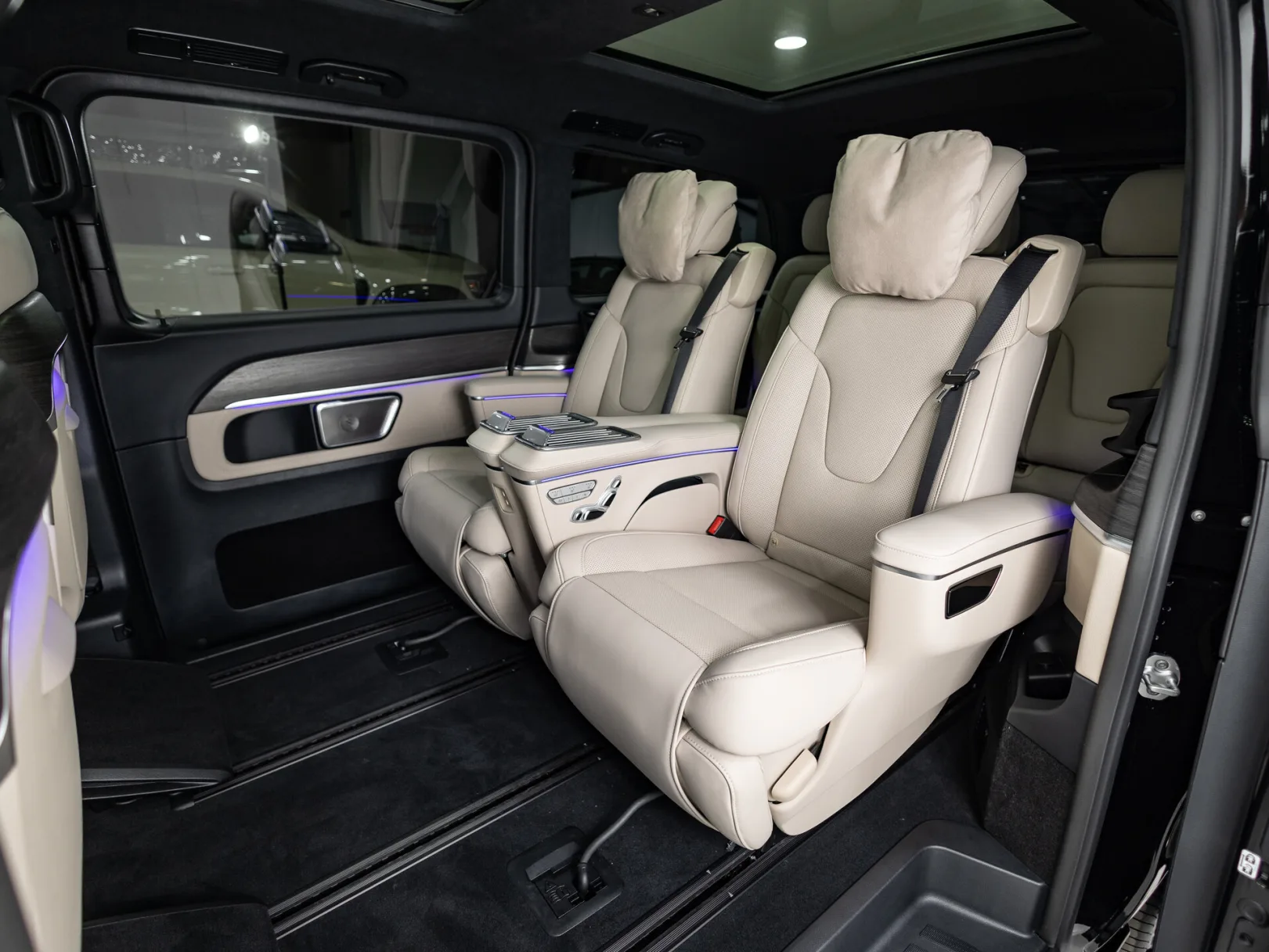 Mercedes-Benz V-Класс Exclusive III (W447) Рестайлинг 2, 2026 — экстерьер, фото 35
