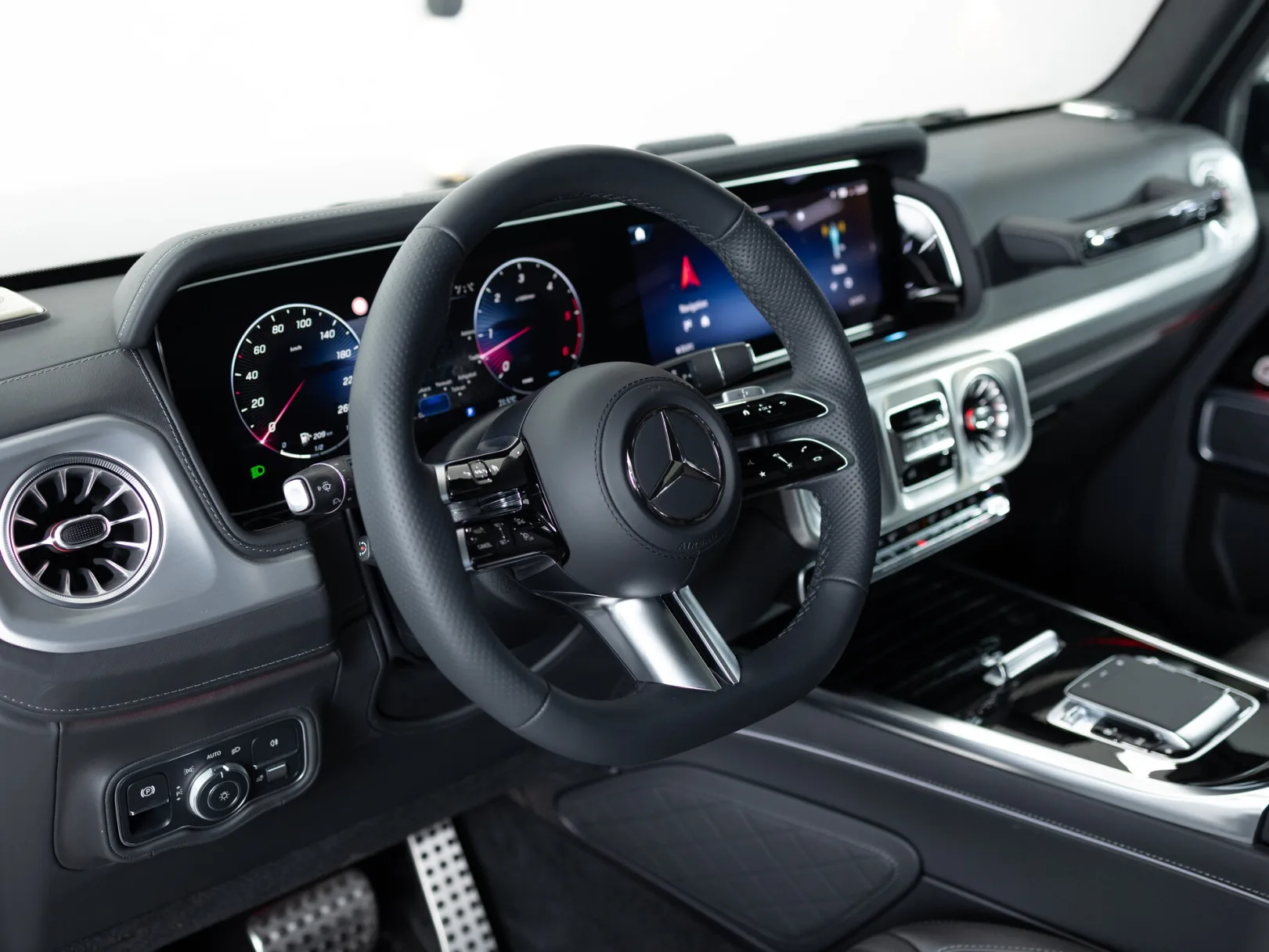 Mercedes-Benz G-Класс G 450 d AMG Line III (W465) Рестайлинг, 2024 — экстерьер, фото 9