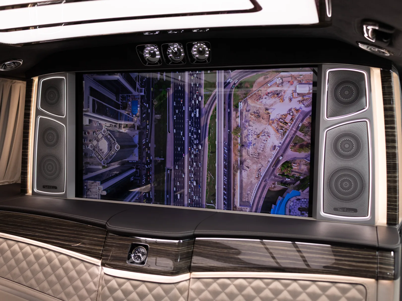 Mercedes-Benz V-Класс VIP III (W447) Рестайлинг, 2021 — экстерьер, фото 28