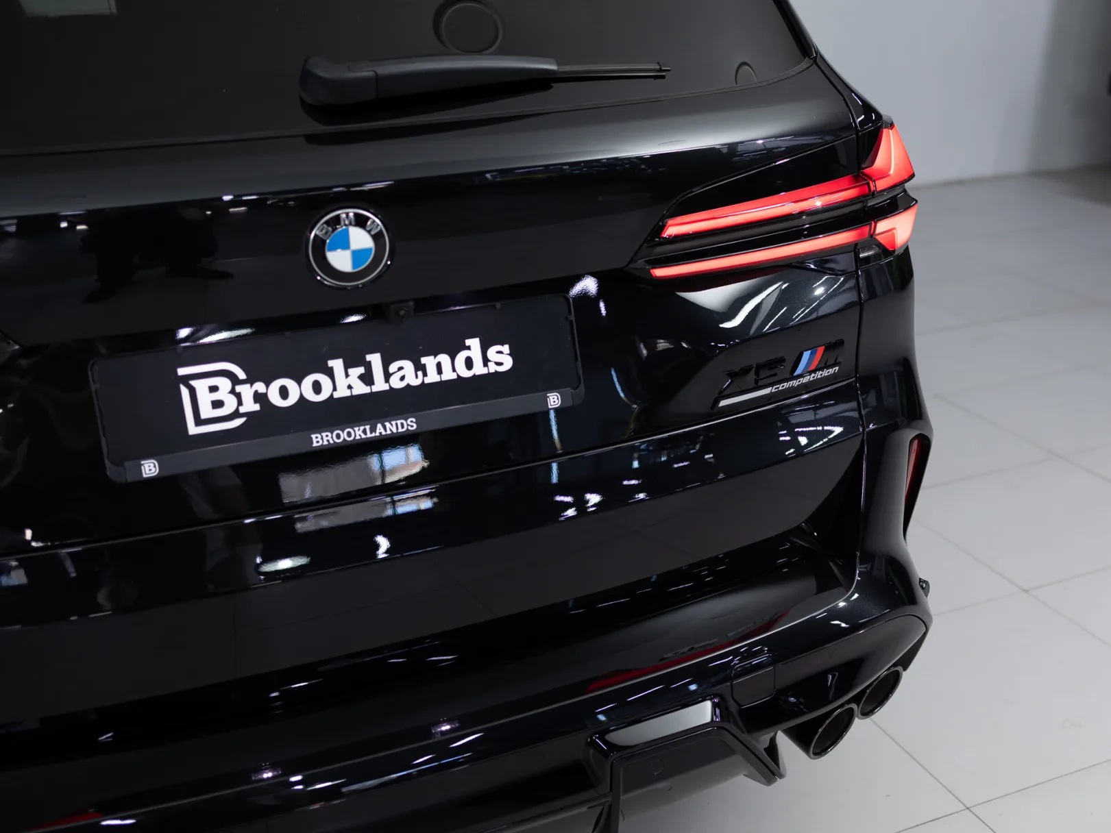 BMW X5 M Competition III (F95) Рестайлинг, 2024 — экстерьер, фото 37