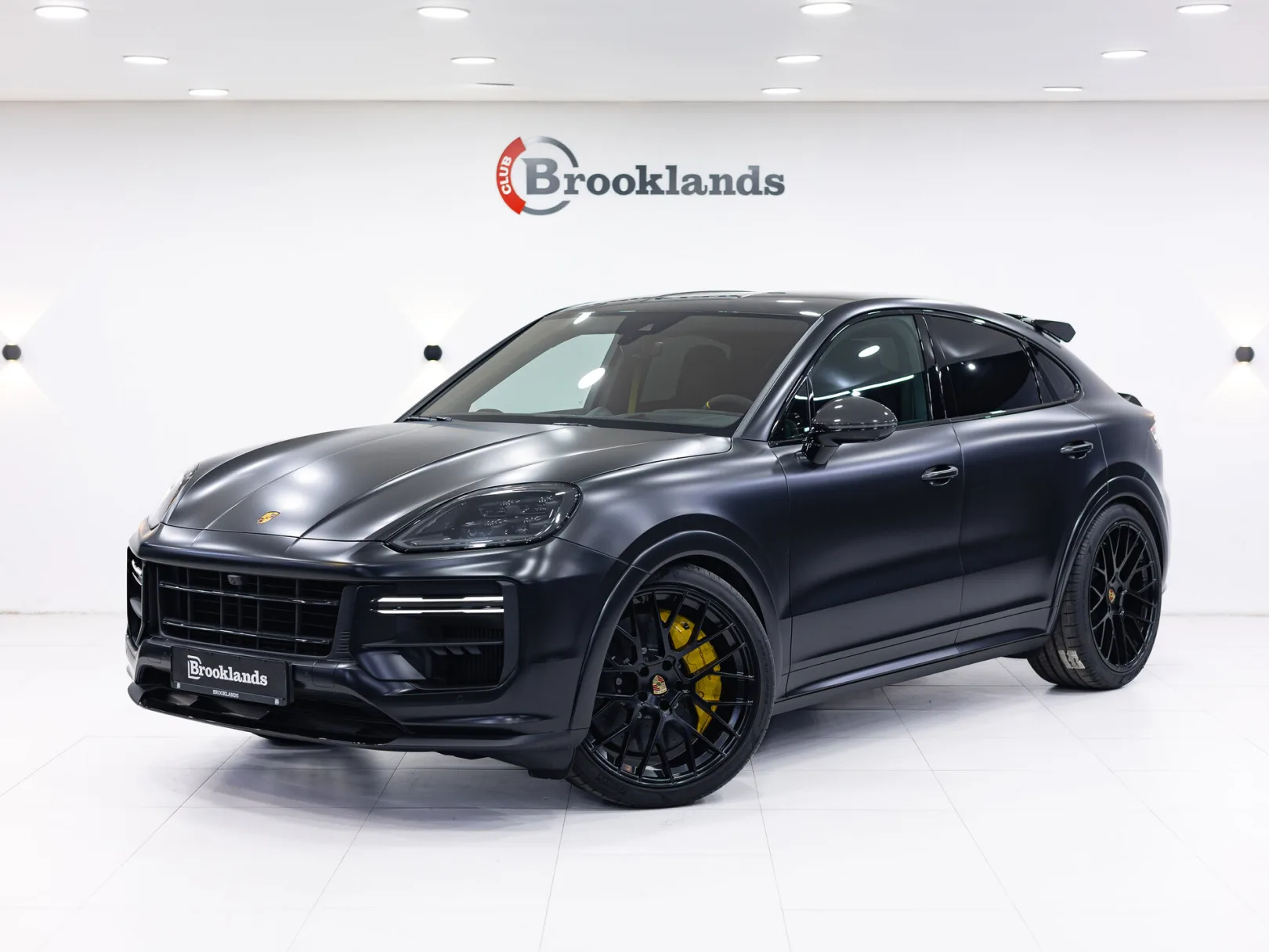 Porsche Cayenne Turbo GT III Рестайлинг, 2023 — экстерьер, фото 1