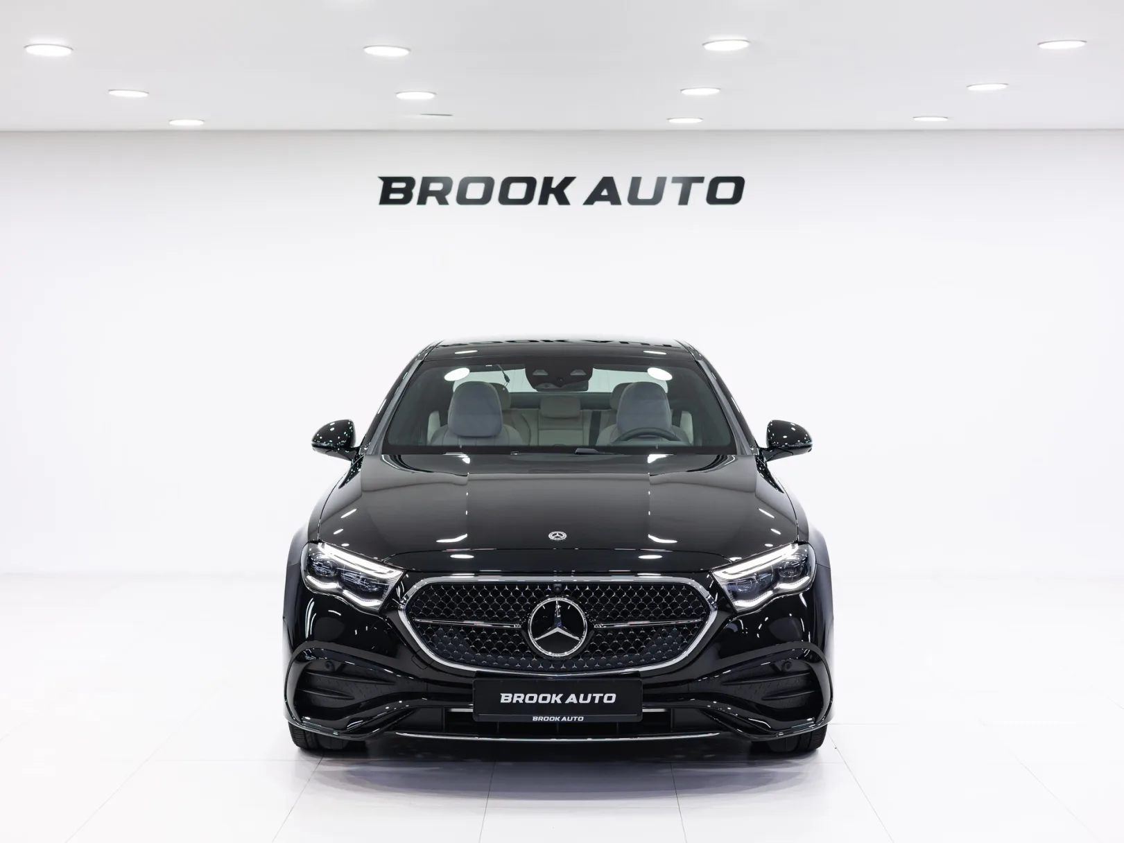 Mercedes-Benz E-Класс E 300 4MATIC AMG Line VI (W214, S214), 2025 — экстерьер, фото 2