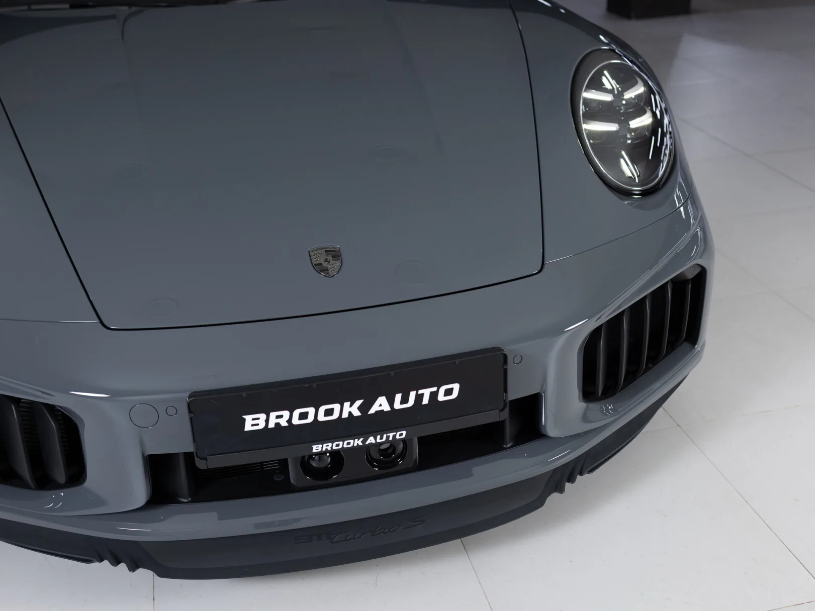 Porsche 911 Turbo S VIII (992) Рестайлинг, 2026 — экстерьер, фото 33