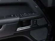 Land Rover Defender Bond Edition II, 2021 — экстерьер, фото 9
