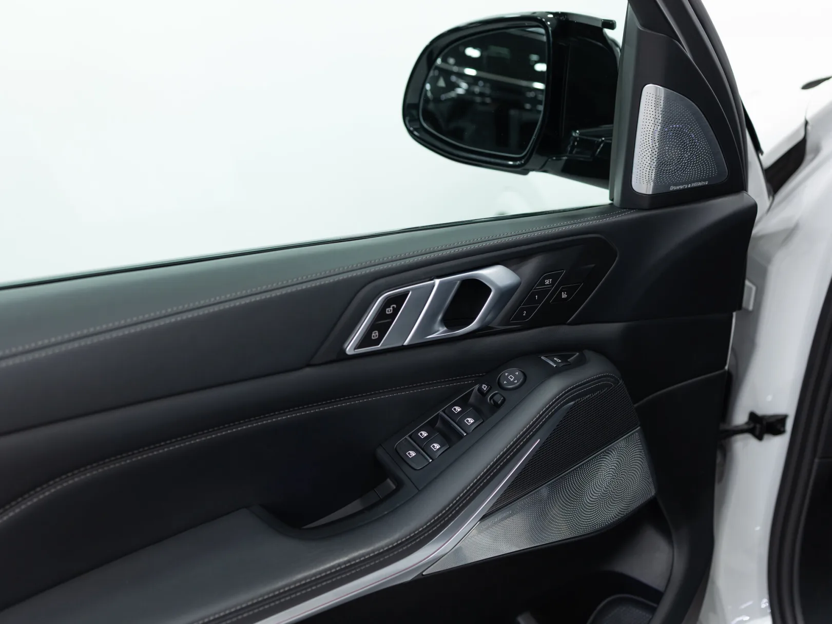BMW X5 M50d IV (G05/G18), 2020 — экстерьер, фото 9