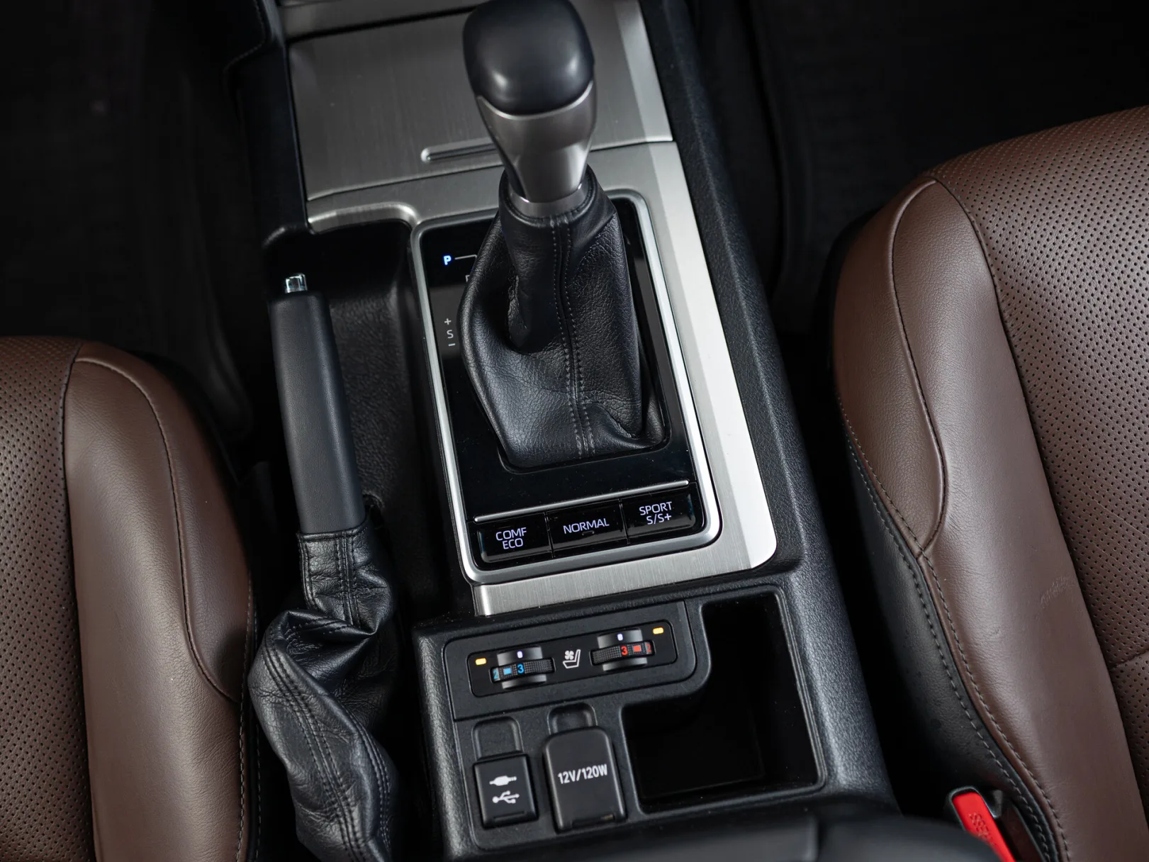 Toyota Land Cruiser Prado Люкс Safety 150 Series Рестайлинг 2, 2019 — экстерьер, фото 22