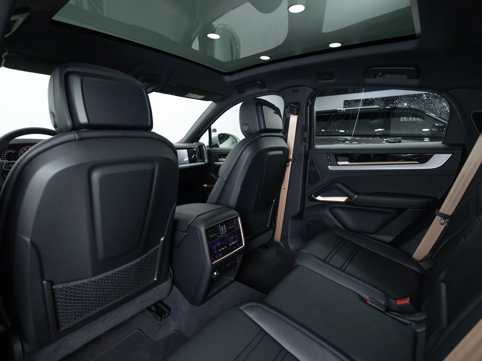 Porsche Cayenne Coupé III Рестайлинг, 2024 — экстерьер, фото 25