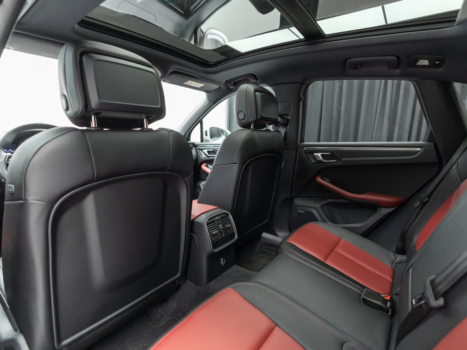 Porsche Macan Базовая I Рестайлинг 2, 2025 — экстерьер, фото 23