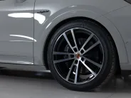 Porsche Cayenne E-Hybrid III Рестайлинг, 2026 — экстерьер, фото 39