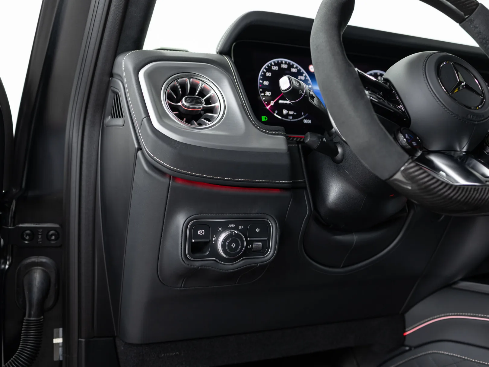 Mercedes-Benz G-Класс AMG G 63 II (W465) Рестайлинг, 2026 — экстерьер, фото 14