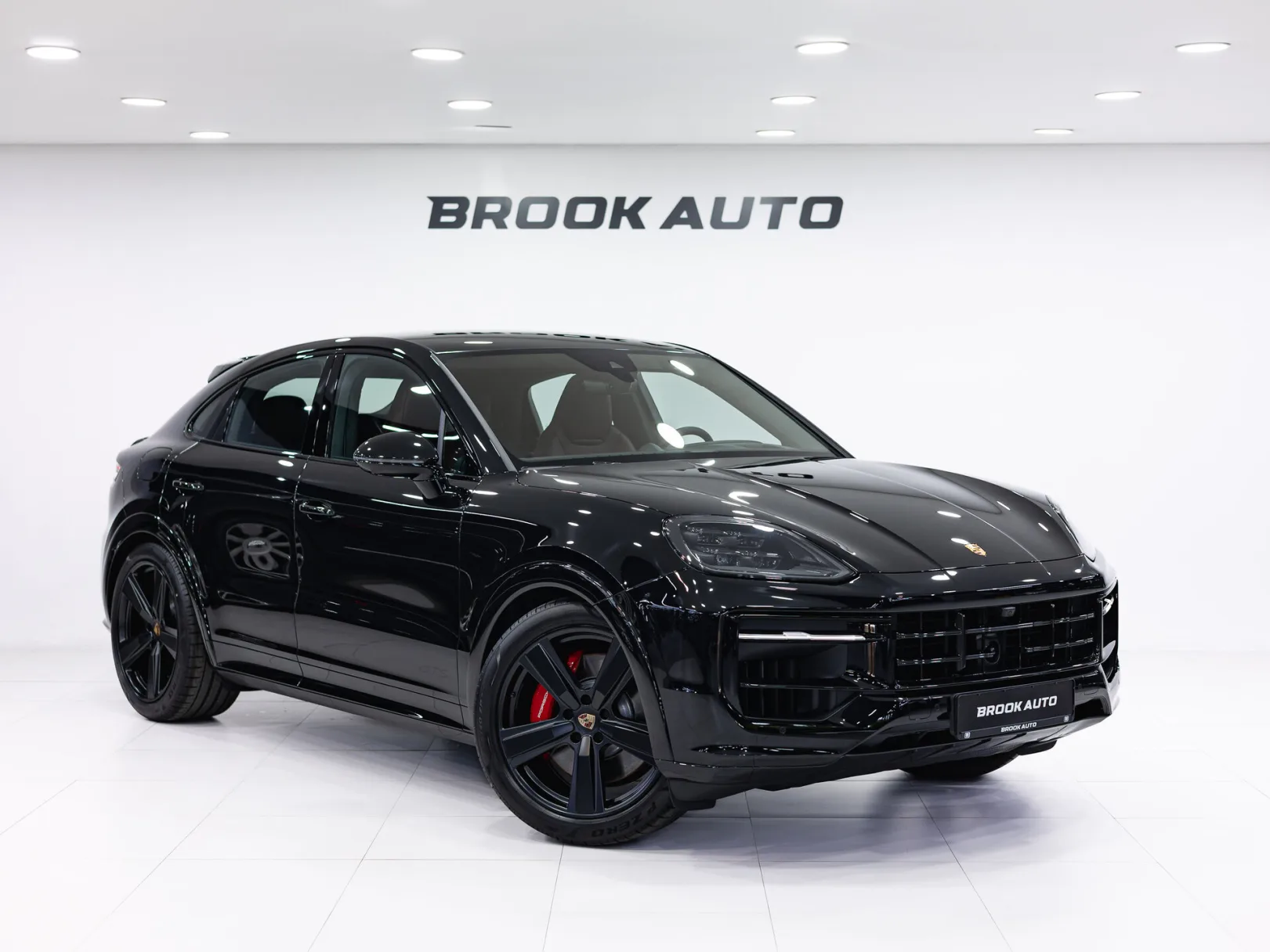 Porsche Cayenne GTS Coupé III Рестайлинг, 2025 — экстерьер, фото 3