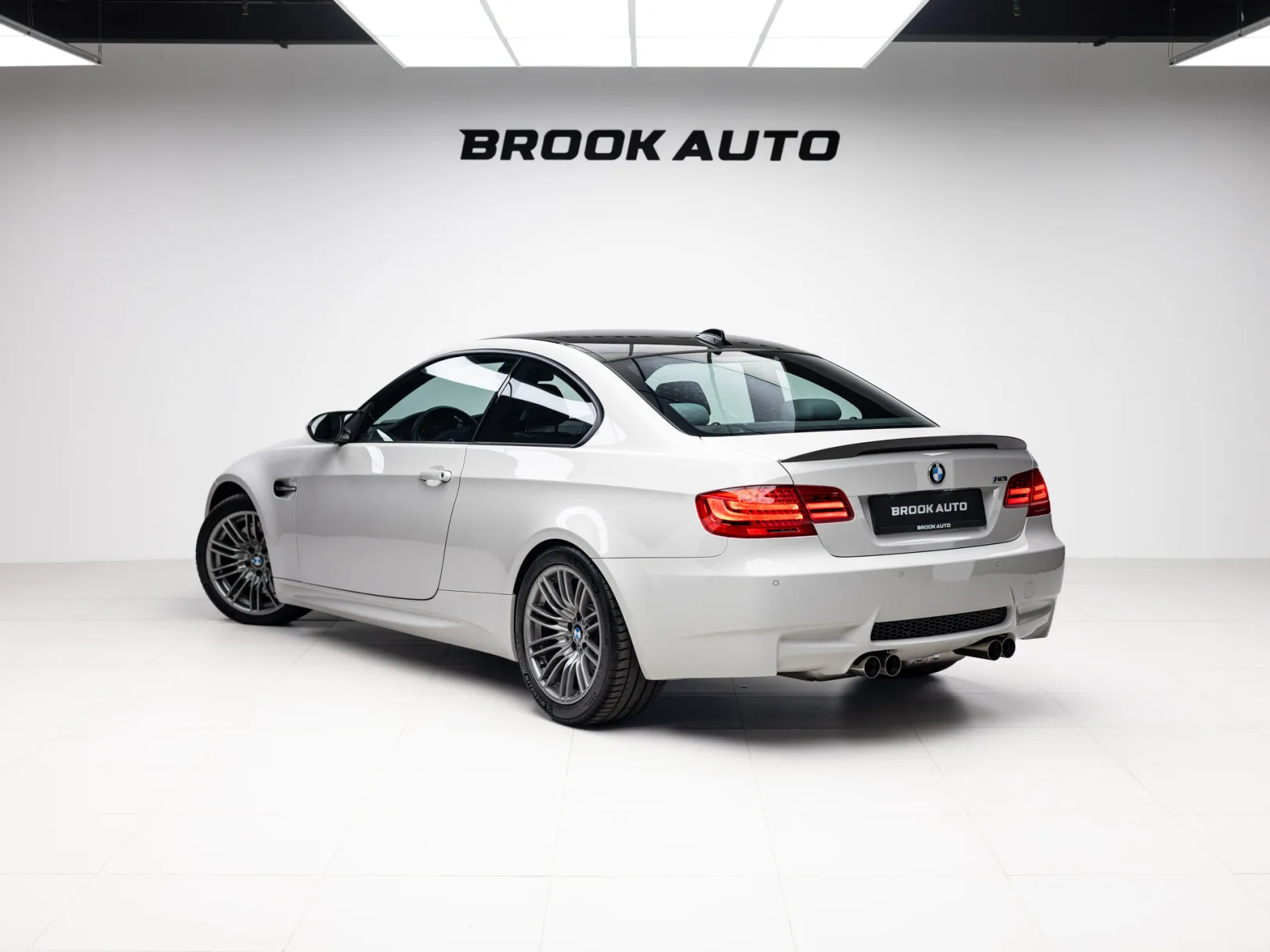 BMW M3 IV (E90), 2013 — экстерьер, фото 6
