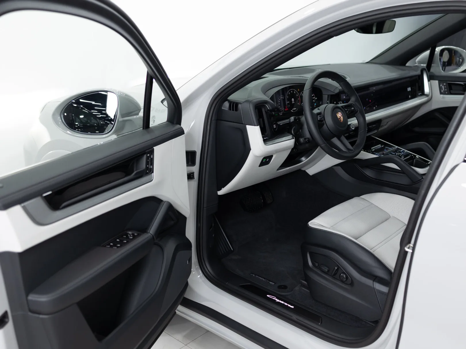 Porsche Cayenne Coupé III Рестайлинг, 2025 — экстерьер, фото 7