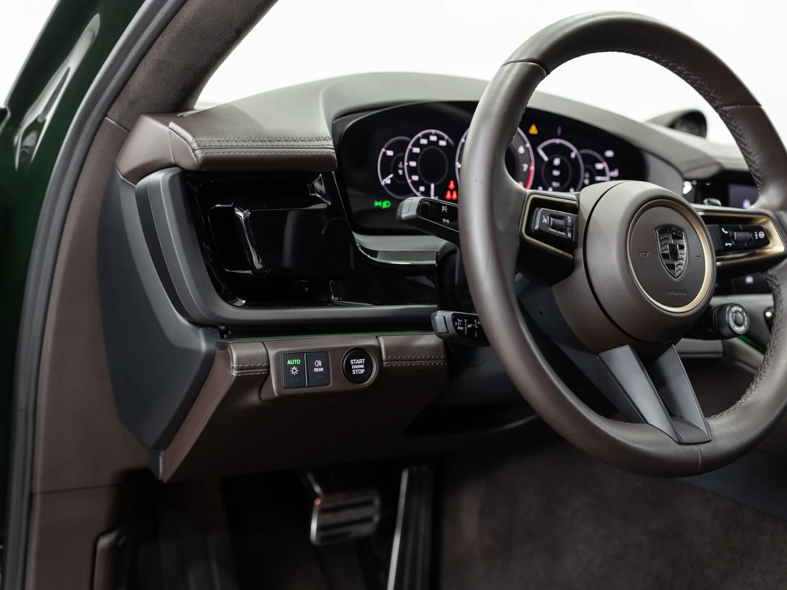 Porsche Panamera Turbo S E-Hybrid III, 2024 — экстерьер, фото 16