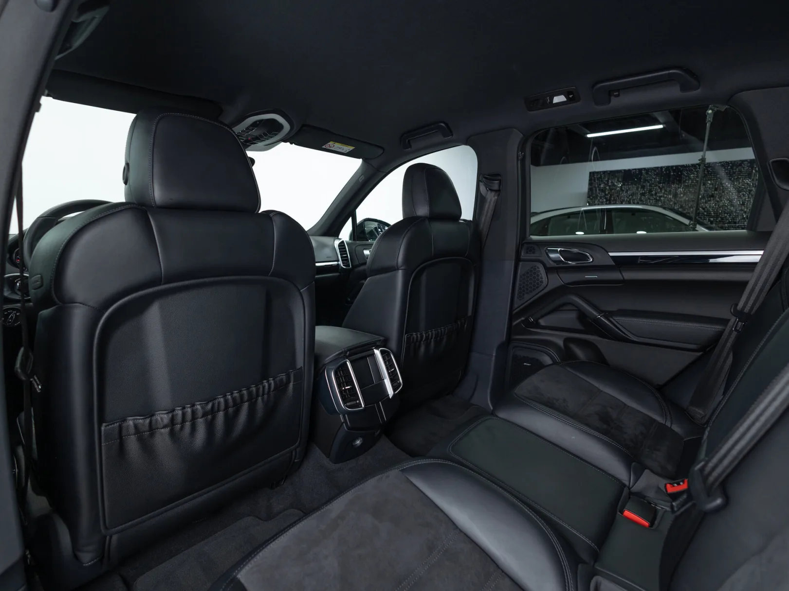 Porsche Cayenne Diesel Platinum Edition II Рестайлинг (958), 2017 — экстерьер, фото 26