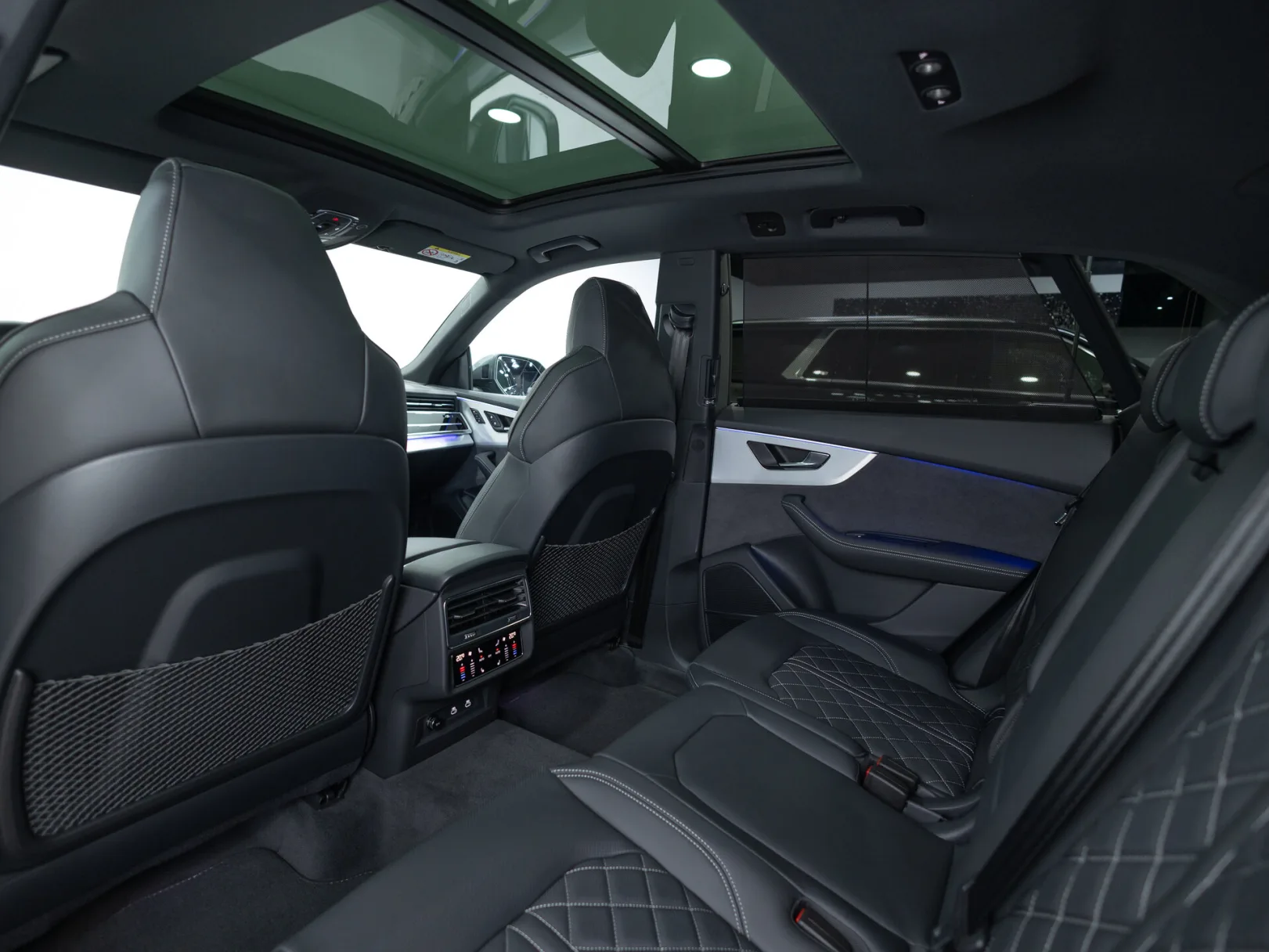 Audi Q8 55 TFSI I (4M) Рестайлинг, 2025 — экстерьер, фото 30