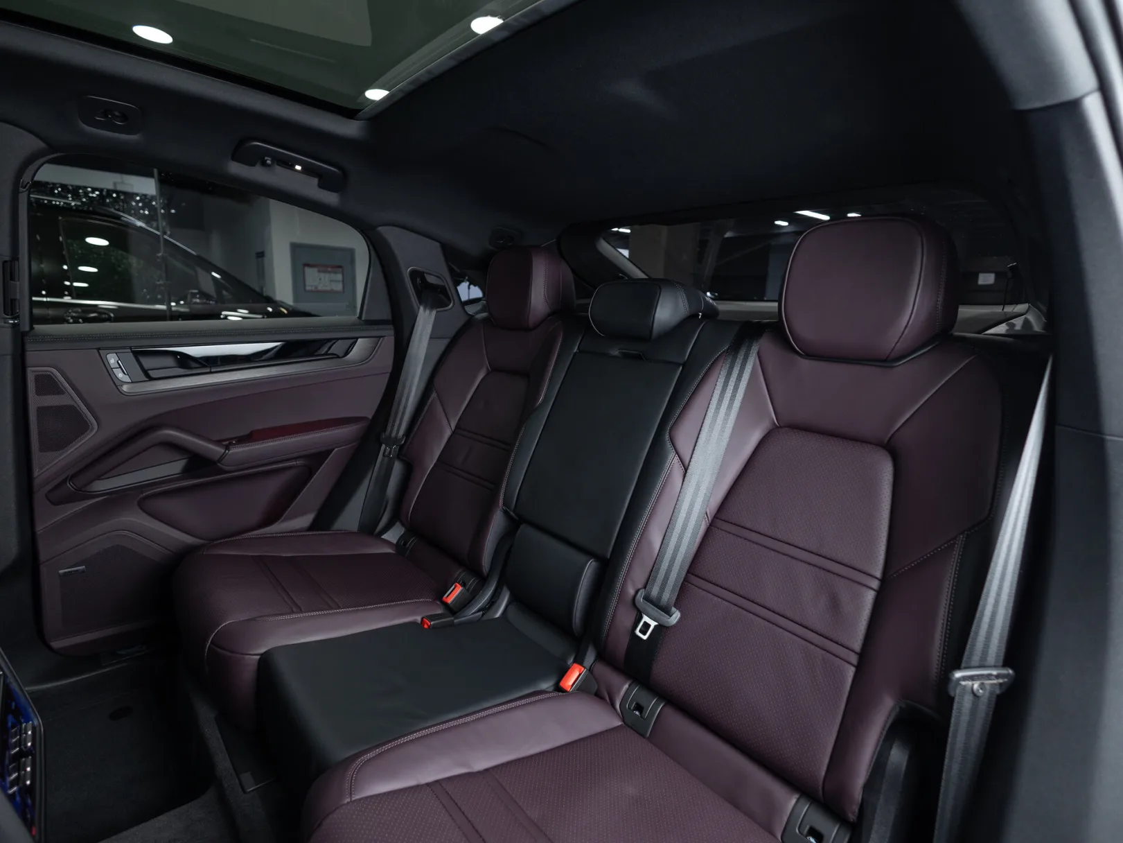 Porsche Cayenne Coupé III Рестайлинг, 2026 — экстерьер, фото 30