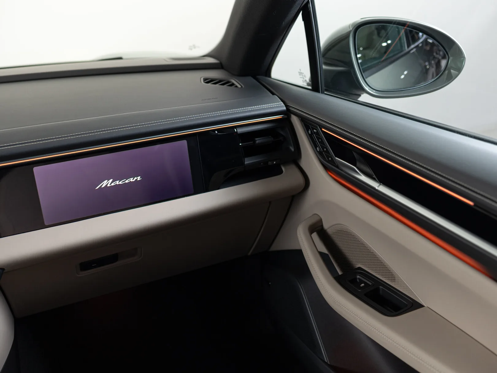 Porsche Macan Electric II, 2025 — экстерьер, фото 19