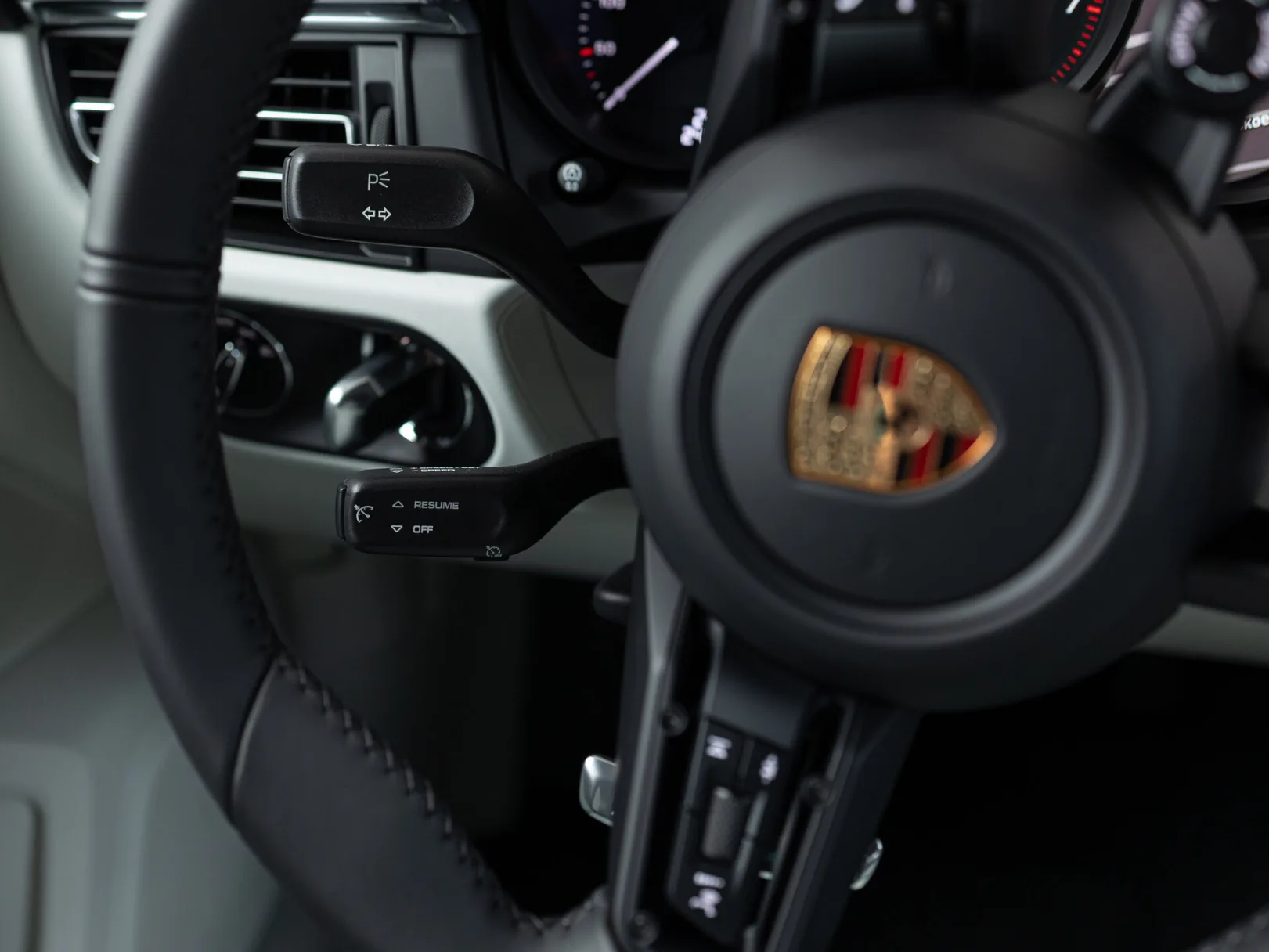 Porsche Macan T I Рестайлинг 2, 2025 — экстерьер, фото 17