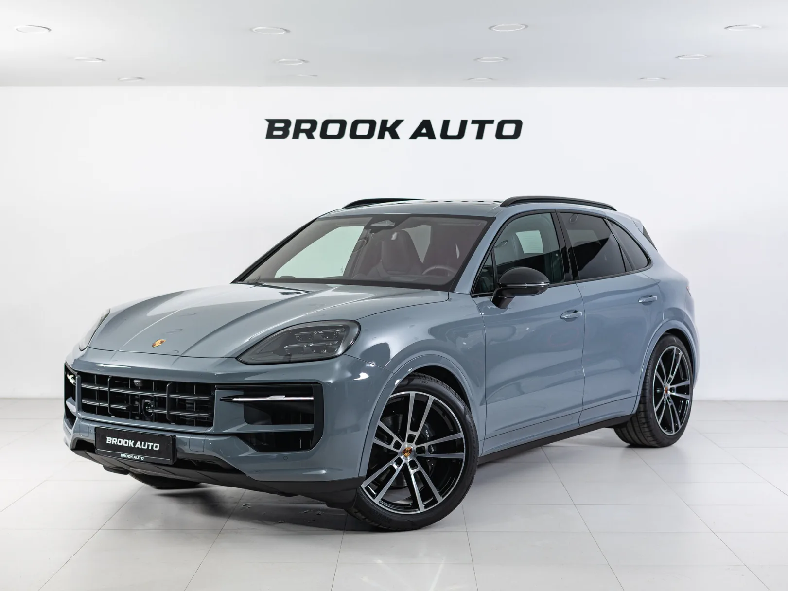 Porsche Cayenne Базовая III Рестайлинг, 2026 — экстерьер, фото 1