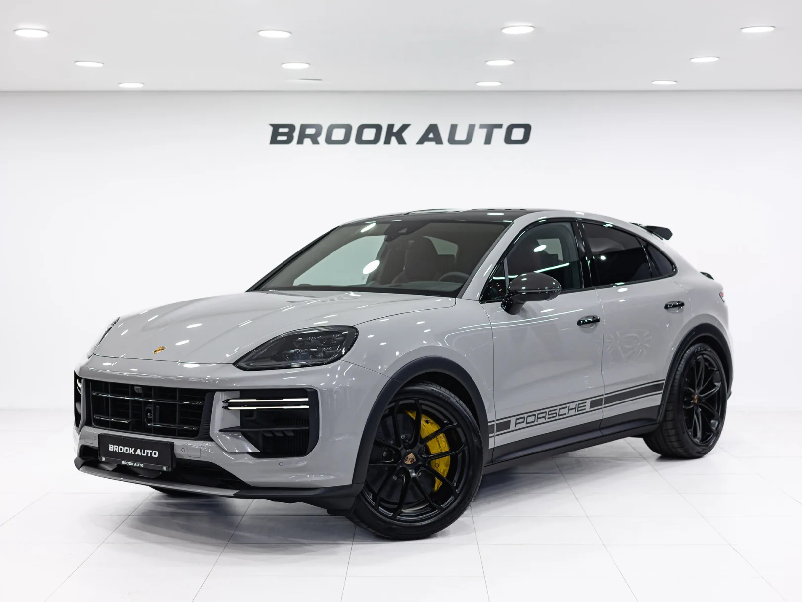 Porsche Cayenne Turbo GT III Рестайлинг, 2025 — экстерьер, фото 1