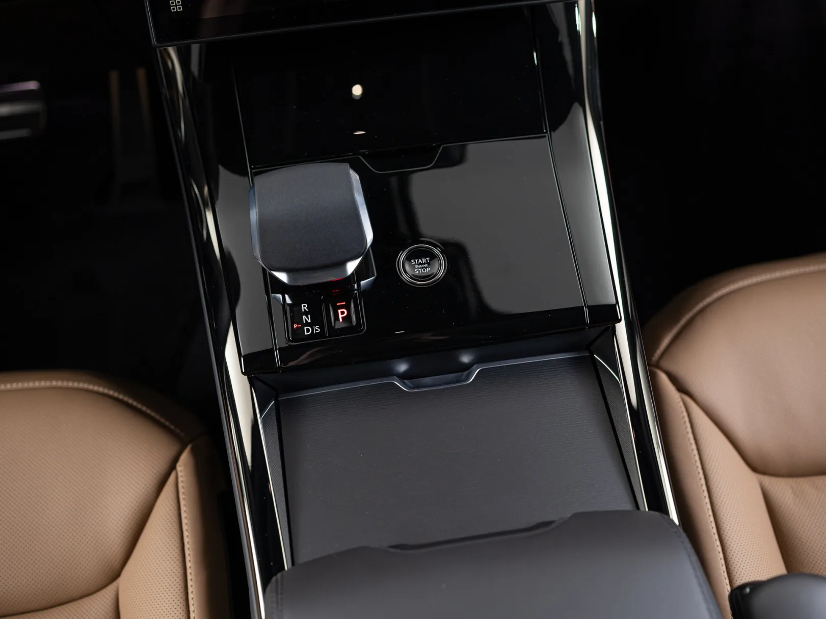 Land Rover Range Rover Sport Dynamic HSE III, 2026 — экстерьер, фото 17