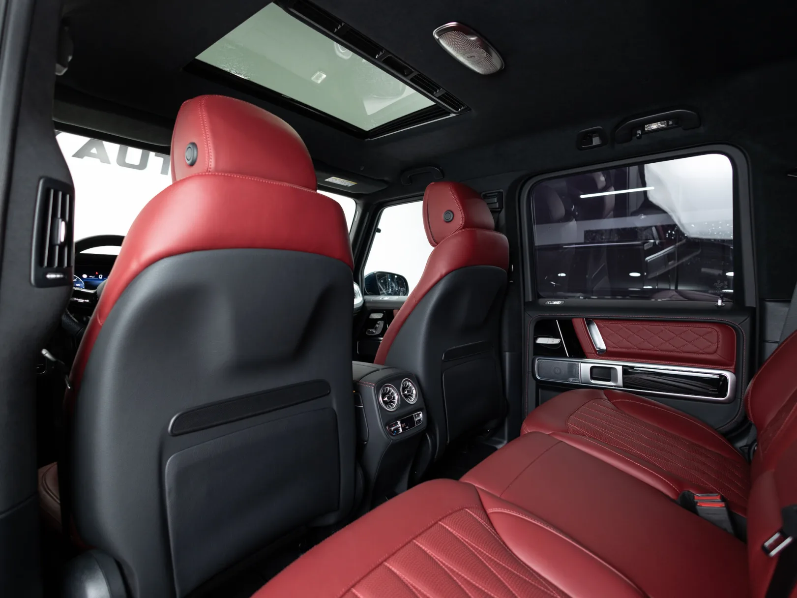 Mercedes-Benz G-Класс G 450 d AMG Line III (W465) Рестайлинг, 2025 — экстерьер, фото 29