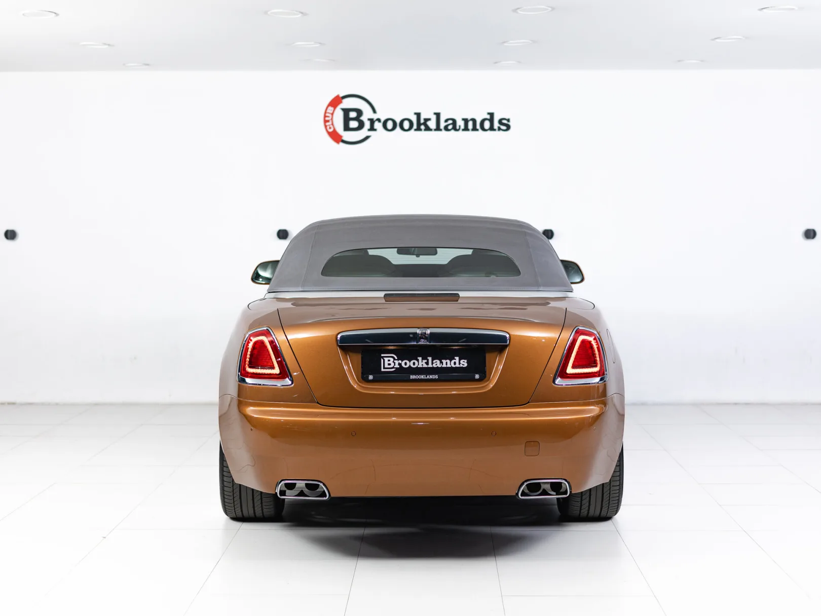 Rolls-Royce Dawn Individual I, 2016 — экстерьер, фото 10