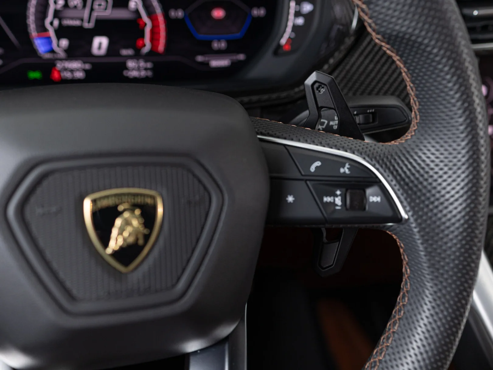 Lamborghini Urus Individual I, 2019 — экстерьер, фото 18