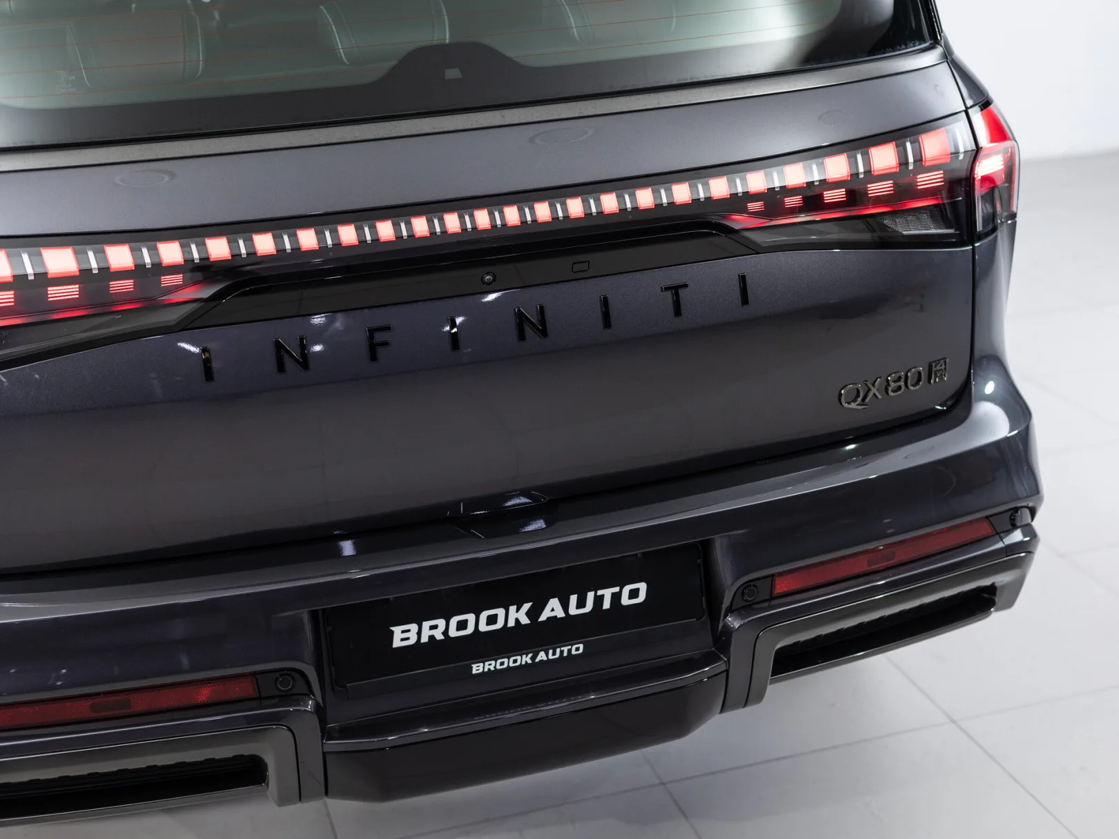 Infiniti QX80 Autograph II, 2026 — экстерьер, фото 36