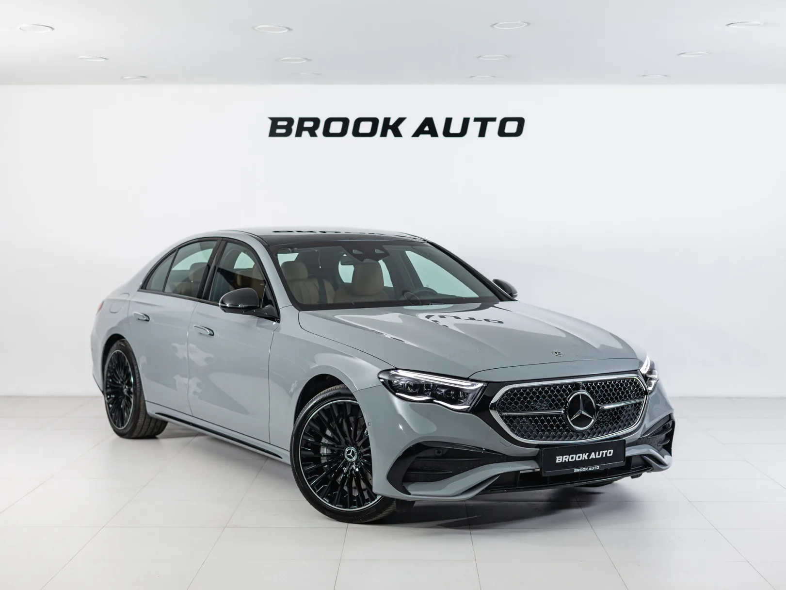 Mercedes-Benz E-Класс E 300 4MATIC AMG Line VI (W214, S214), 2026 — экстерьер, фото 3