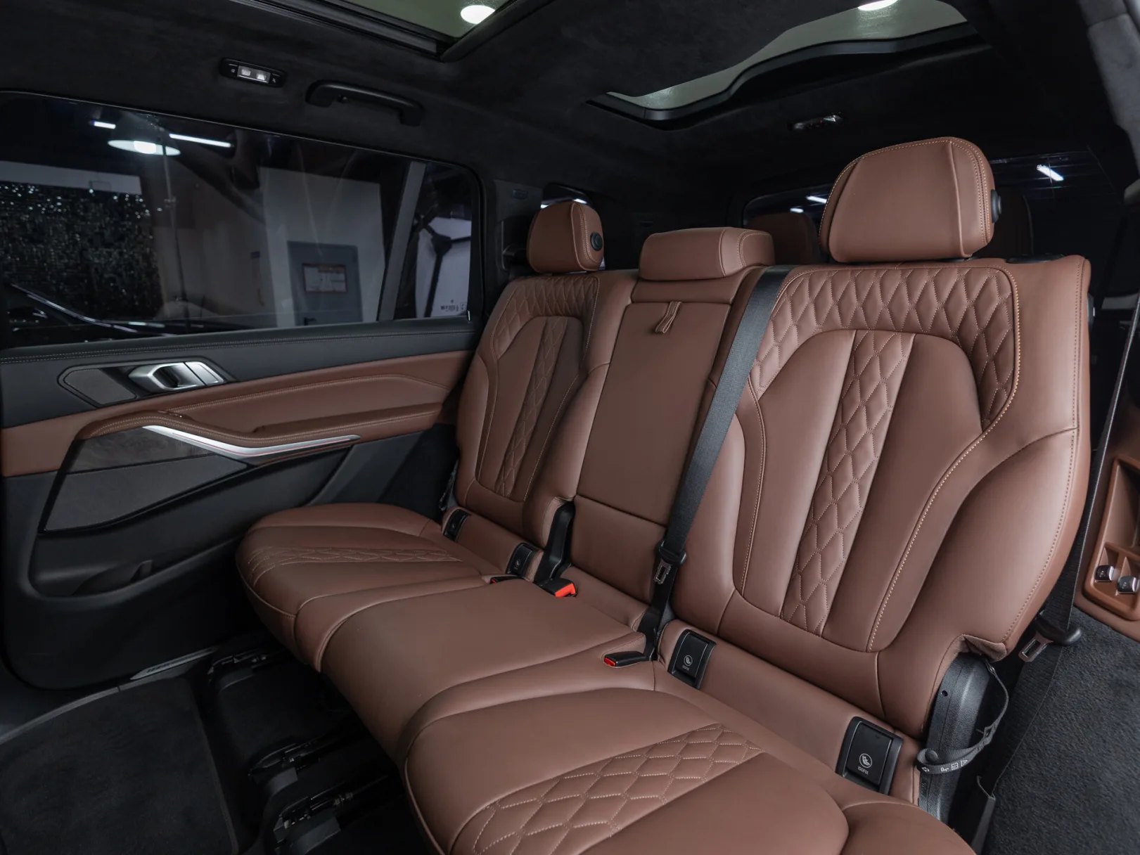 BMW X7 xDrive30d M Sport Pro I (G07), 2022 — экстерьер, фото 28