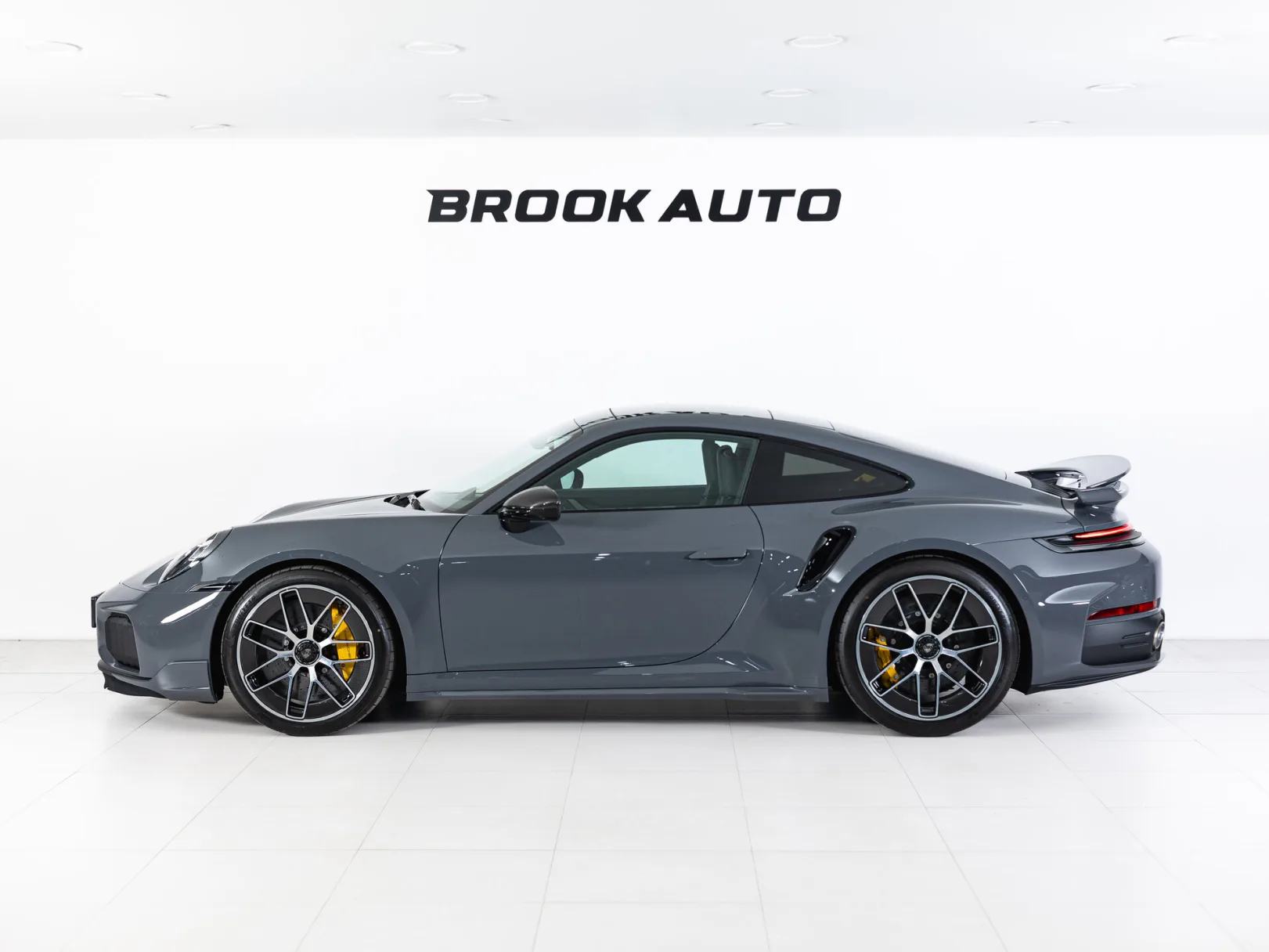 Porsche 911 Turbo S VIII (992) Рестайлинг, 2026 — экстерьер, фото 7