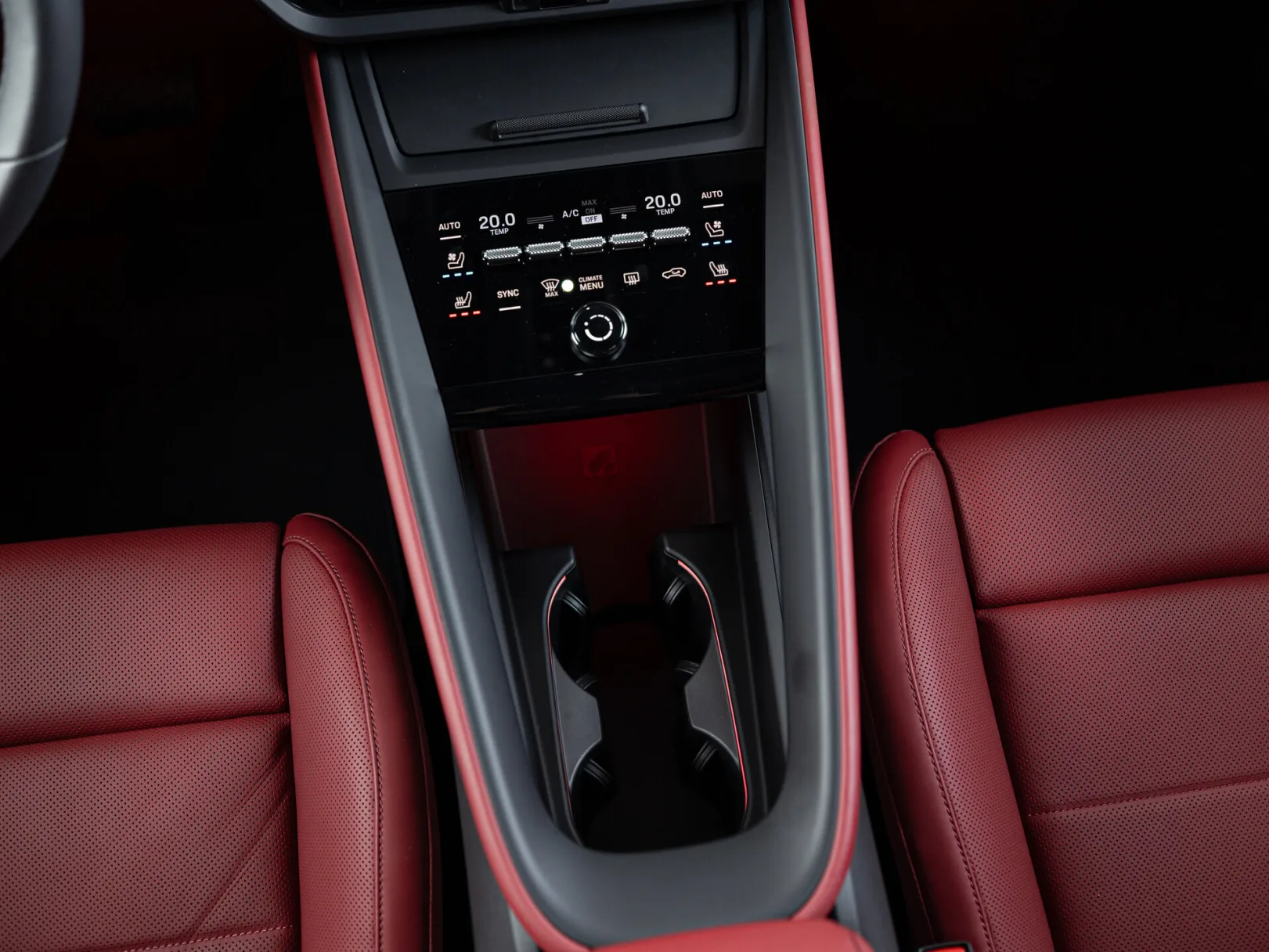 Porsche Macan 4 Electric II, 2025 — экстерьер, фото 18